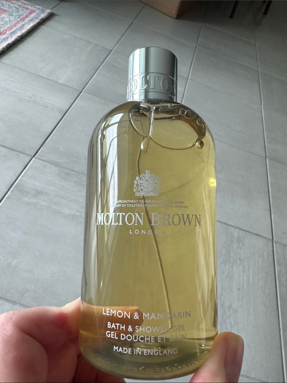 Molton Brown Lemon & Mandarin Bath & Shower Gel — New 300 ml